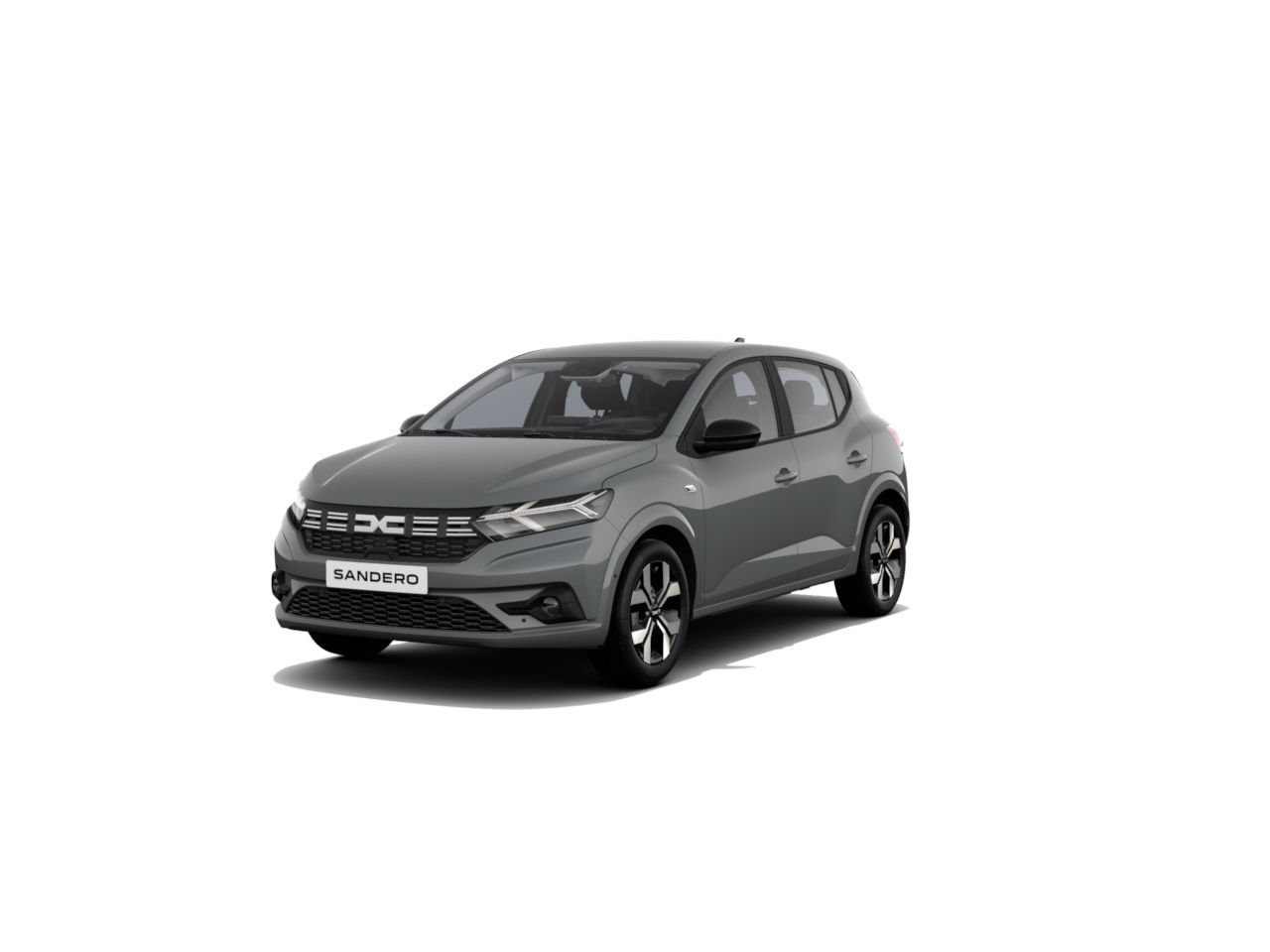 Ein grauer Dacia Sandero, moderner Kleinwagen, steht frontal auf einem weißen Hintergrund.